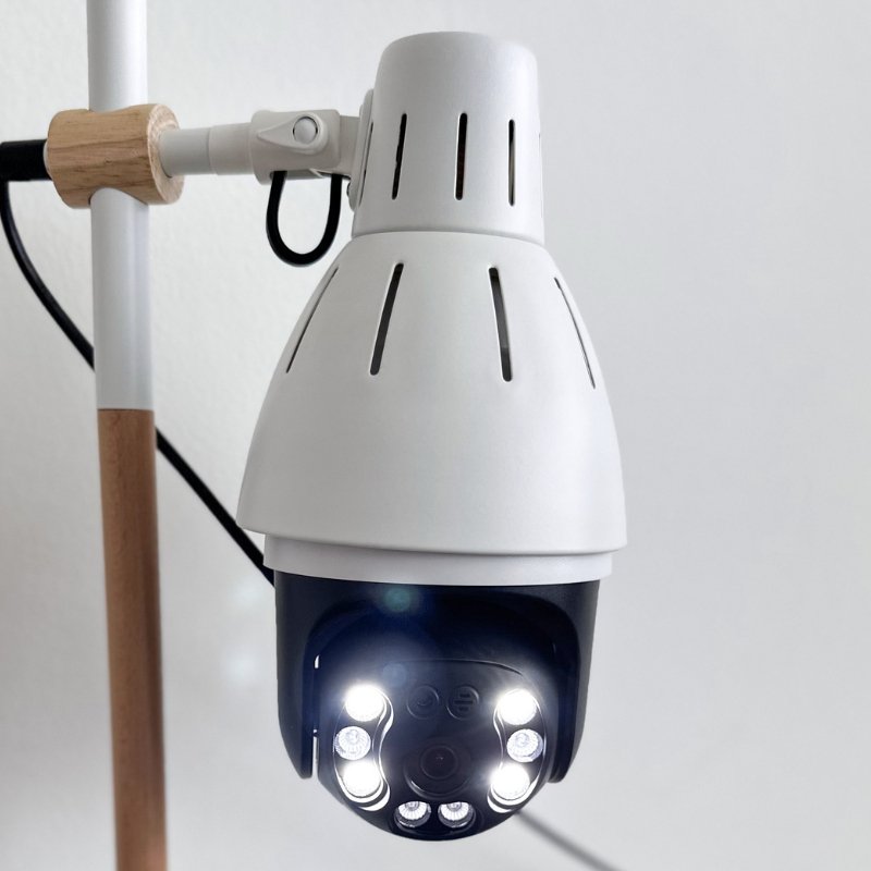 360 Lightbulb Camera by HomeGuard