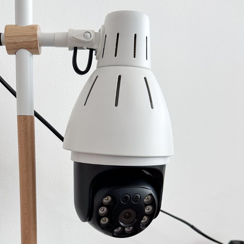 360 Lightbulb Camera by HomeGuard